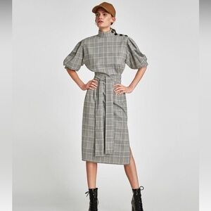 Zara Dress size Small